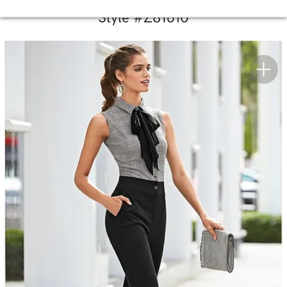 VENUS Sleeveless Tie neck Jumpsuit